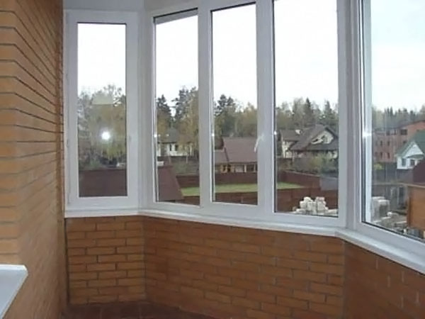 Остекления балкона в частном доме, коттедже и даче Павловский Посад