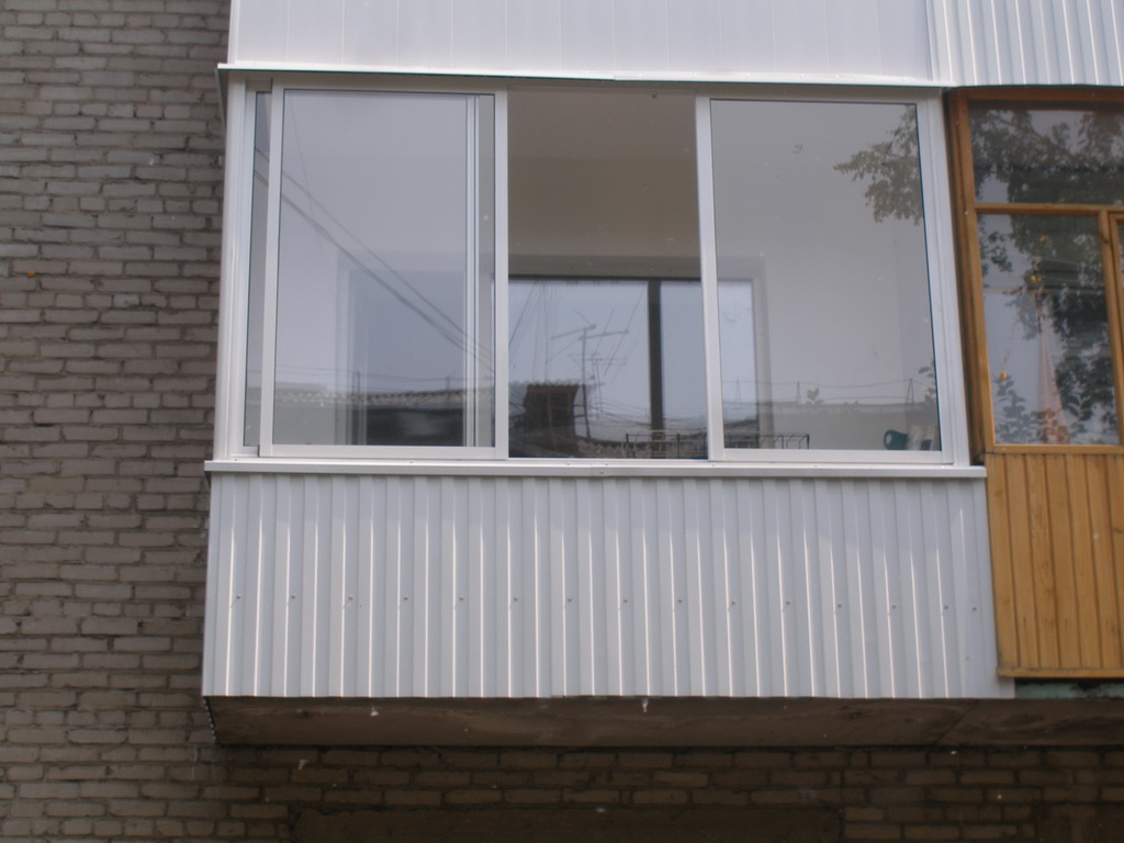 Установка пластиковых окон на балконе: остекление лоджии Павловский Посад